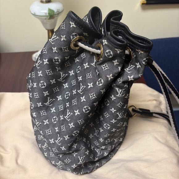 Louis Vuitton Vintage Mini Betsy bag - Picture 4 of 4